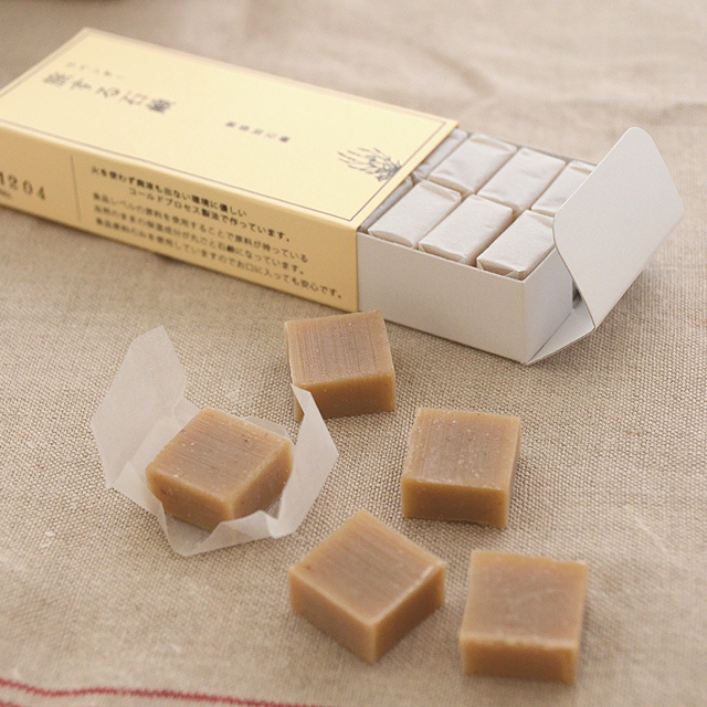 無添加石鹸本舗　旅する石鹸 ラベンダー　商品画像